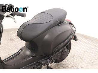 Vespa  Sprint 45KM picture 16