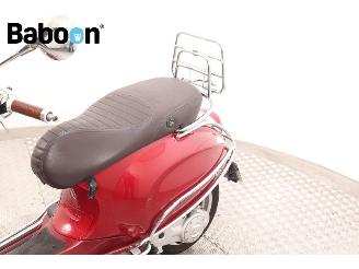 Vespa  Primavera 25KM picture 19