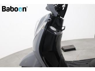 Sym  Mio 50i 45KM picture 14