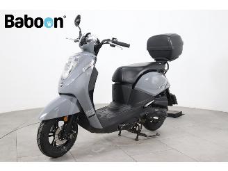 Sym  Mio 50i 45KM picture 6