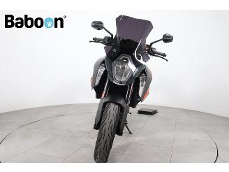KTM  1290 Super Duke GT ABS picture 3