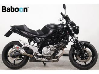 dommages motocyclettes  Suzuki  Gladius 2012/8
