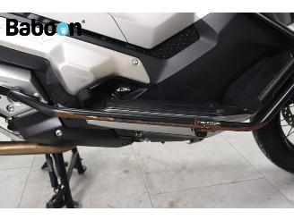 Honda  X-ADV picture 10