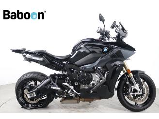 Vaurioauto  motor cycles BMW S 1000 XR Triple Black 2024/2