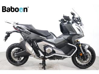 Schade motor Honda  X-ADV 2023/7