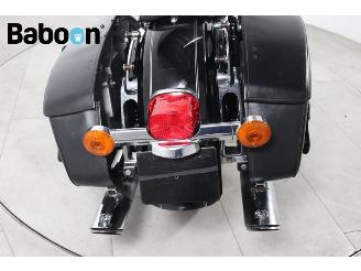 Harley-Davidson  FLHRC Road King Classic ABS picture 15