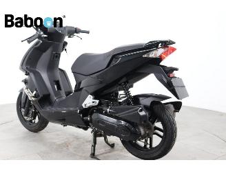 Peugeot  Speedfight 4 45KM picture 4