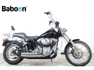 Vaurioauto  motor cycles Harley-Davidson  FXSTC Softail Custom 2004/1