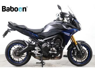 Vaurioauto  motor cycles Yamaha  Tracer 900 ABS 2016/6