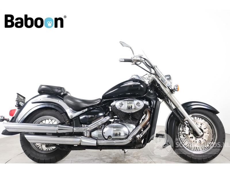 Suzuki VL 800 Volusia