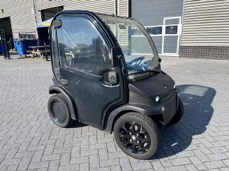 krockskadad bil brommobiel Biro  Estrima 45KM 2010/6