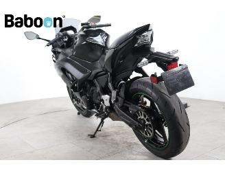 Kawasaki Ninja 650  picture 4