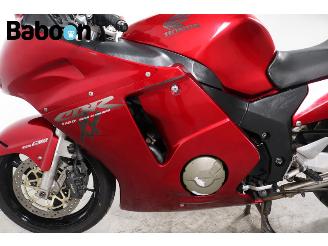 Honda CBR 1100 XX Super Blackbird picture 17