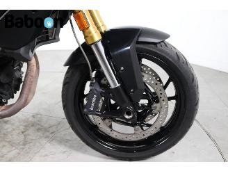 BMW  F 900 XR picture 11