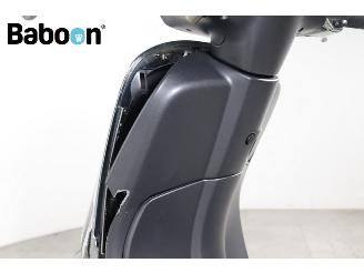 Vespa  Sprint 45KM picture 15