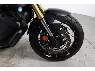 Honda  X-ADV picture 11