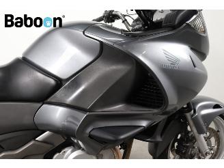 Honda NT 700 V Deauville picture 11