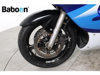 Suzuki GSX 600 F picture 20