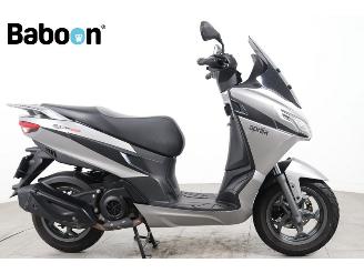 skadebil bromfiets Aprilia  SXR 50 45KM 2024/4