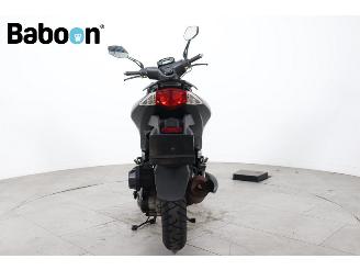 Peugeot  Speedfight 4 45KM picture 7