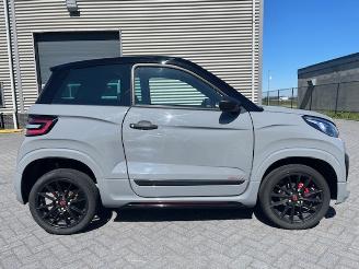 Ligier  JS 60 Sport Ultimate Sun 45KM picture 2