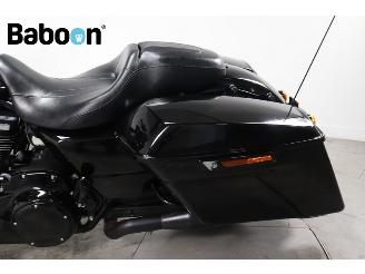 Harley-Davidson  FLHXS Street Glide Special picture 18