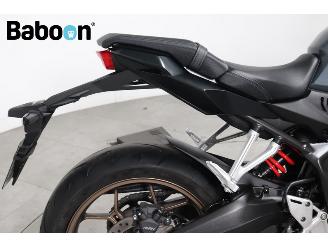 Honda CB 650 R picture 14