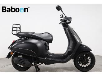 Vespa Sprint 4T Notte 45KM 2020/1