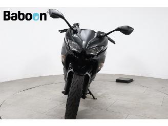 Kawasaki  Ninja 400 picture 3
