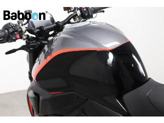 Ducati  Monster V2+ plus picture 20
