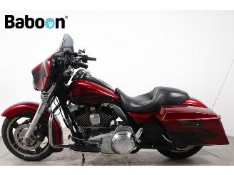 Harley-Davidson  FLHX Street Glide picture 2