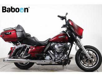 Schade motor Harley-Davidson  FLHTK Electra Glide Classic 2015/1