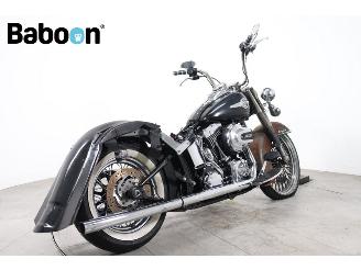 Harley-Davidson  FLSTC Softail Heritage Classic picture 8