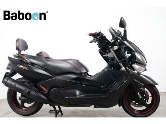 dommages motocyclettes  Yamaha  XP 500 T-Max 2001/3
