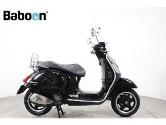 krockskadad bil motor Vespa  GTS 300 i.e. Super 2008/11