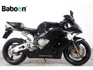  Honda CBR 1000 RR Fireblade 2004/5