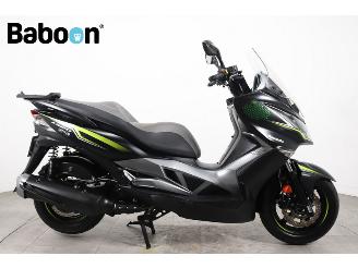 danneggiata motocicli Kawasaki  J 300 ABS 2018/10