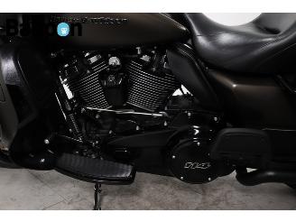 Harley-Davidson  FLTRK Road Glide Limited 114 picture 20