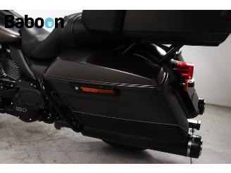 Harley-Davidson  FLTRK Road Glide Limited 114 picture 18