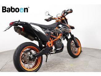 KTM 690 SMC  picture 2