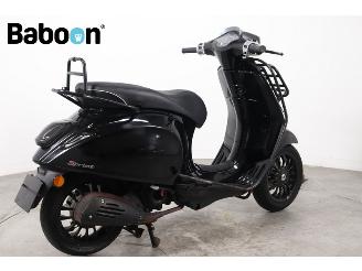 Vespa  Sprint 45KM picture 6