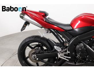 Yamaha  YZF-R1 picture 12