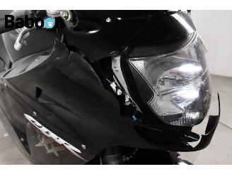 Honda CBR 1100 XX Super Blackbird picture 17