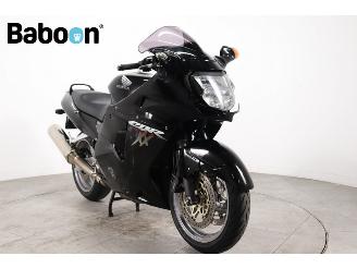 Honda CBR 1100 XX Super Blackbird picture 2