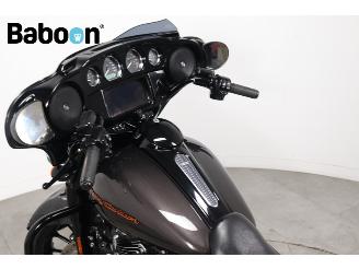 Harley-Davidson  FLHXS Street Glide Special 114 picture 19