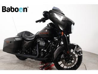 Harley-Davidson  FLHXS Street Glide Special 114 picture 8