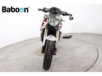   Brutale 910 picture 7