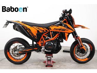 danneggiata motocicli KTM 690 SMC -R 2022/4