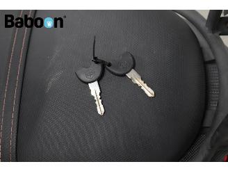Piaggio  Zip 45KM picture 14