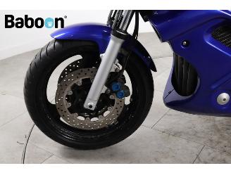 Yamaha FZS 600 Fazer picture 14